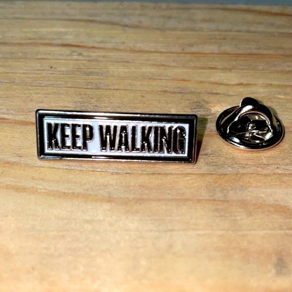 NEW! Johnnie Walker “Keep Walking” collectible enamel pin - Picture 1 of 7